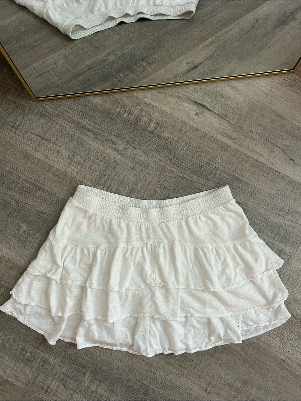 Vintage American Eagle White Ruffle Tiered Mini Skirt Size Small Bohemian